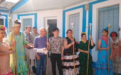 Los residentes disfrutaron de su particular procesión de San Isidro en el complejo Cristo Roto